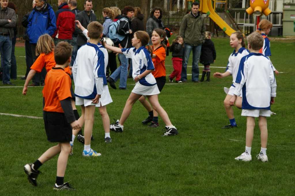 Korfbal E2 3 april 2010-7.JPG